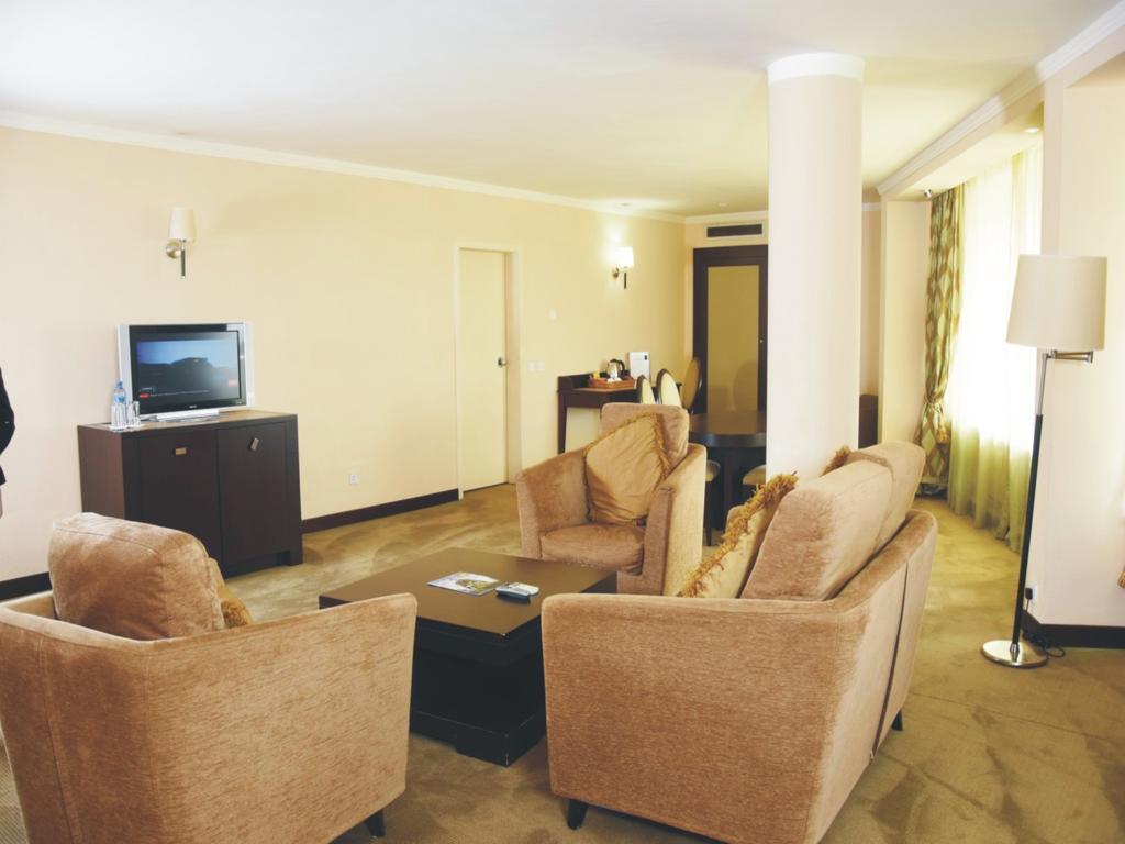 Nicon Luxury Abuja Hotel Exterior photo